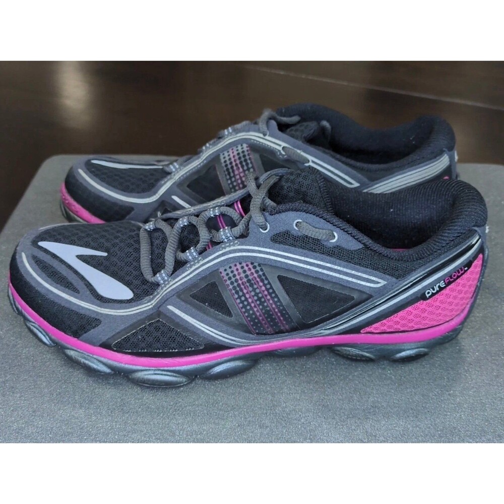 Brooks Women's  10 Pure Flow 3 Running Shoes in Black and Pink - Picture 3 of 6